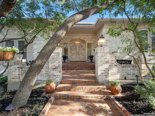 10 Parman Pl, San Antonio, TX 78230 - entrance to property featuring brick siding
