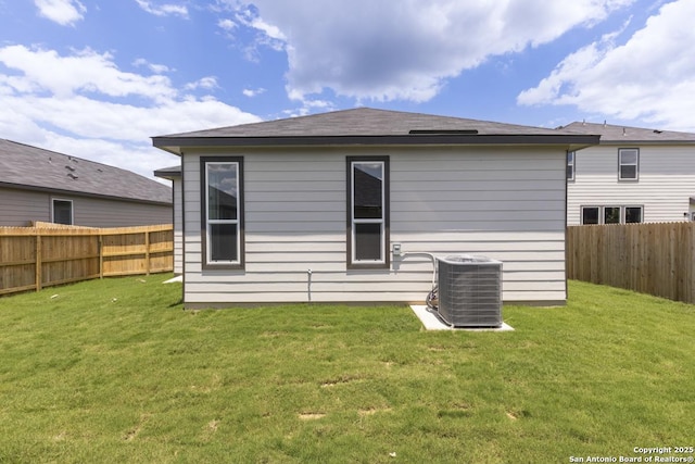 449 Horizon Pl, Seguin, TX 78155 - rear view of property with central air condition unit