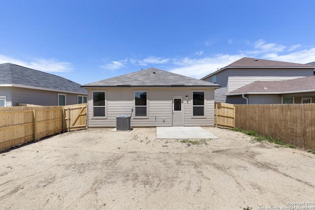 9538 Reinhartz Way, San Antonio, TX 78221 - rear view of property featuring a patio area, a fenced backyard, a gate, and central AC unit
