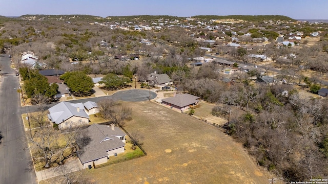 Listing photo 3 for 2009 Woodway Ct, Fredericksburg TX 78624