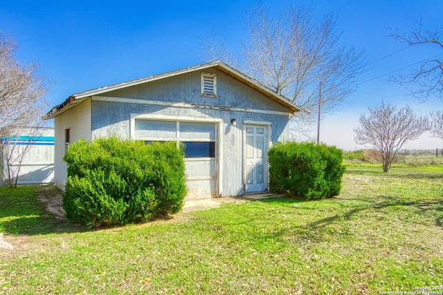 exterior space with a lawn