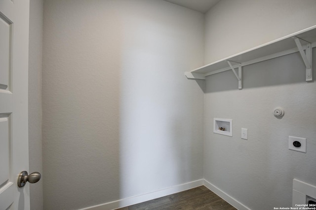 washroom featuring laundry area, baseboards, dark wood-style flooring, hookup for a washing machine, and hookup for an electric dryer