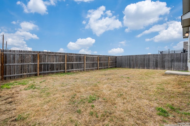 9211 Navarro Vis, Seguin, TX 78155 - view of yard featuring a fenced backyard
