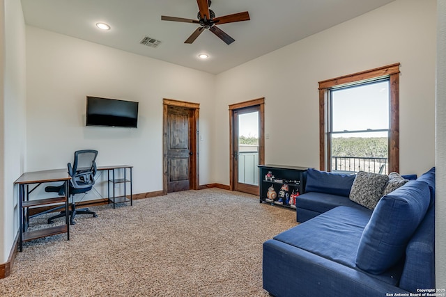 living area featuring carpet floors, recessed lighting, visible vents, ceiling fan, and baseboards