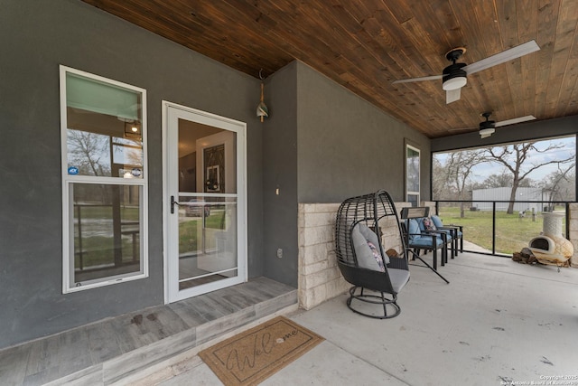 view of patio with a ceiling fan