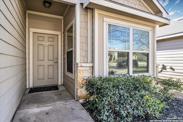 view of doorway to property