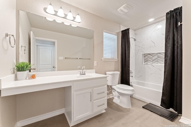 bathroom with visible vents, toilet, shower / bath combo with shower curtain, vanity, and baseboards