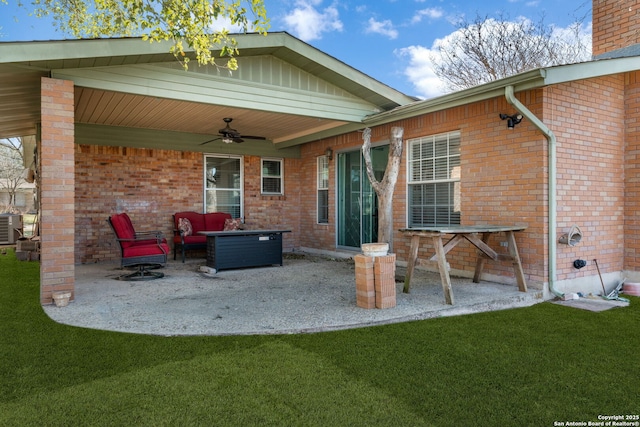 view of patio / terrace with central AC unit, an outdoor hangout area, and a ceiling fan