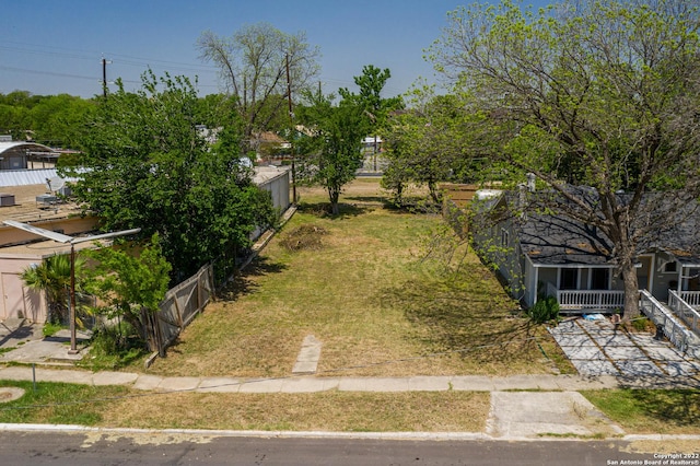 Listing photo 3 for 111 Parland Pl, San Antonio TX 78209