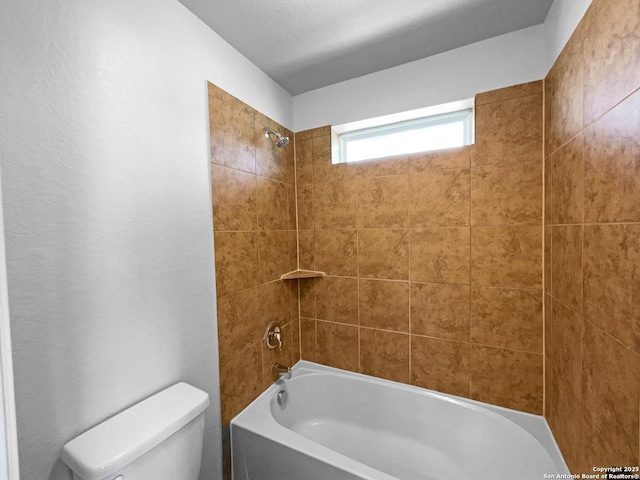 12518 Ponder, San Antonio, TX 78245 - full bath featuring toilet and shower / tub combination