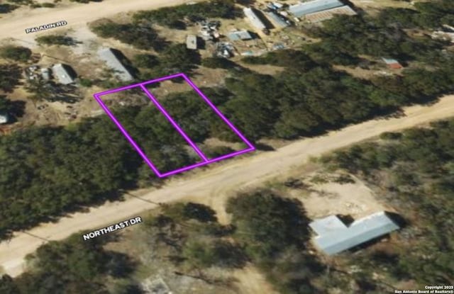 Listing photo 2 for TBD NE, Bandera TX 78003