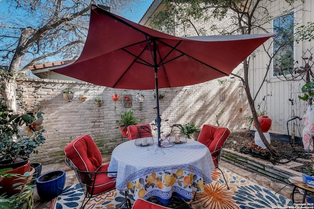 view of patio with outdoor dining space