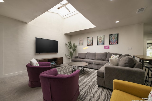 living room with a skylight, baseboards, visible vents, ornamental molding, and recessed lighting