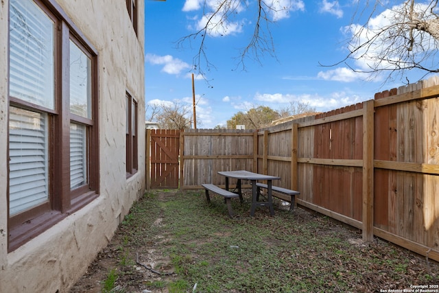 view of yard featuring fence