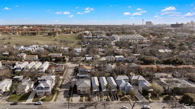 bird's eye view with a residential view