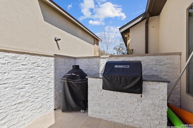 details with stucco siding