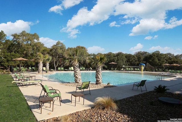 7611 Ponderosa Pne, Boerne, TX 78015 - pool featuring a patio