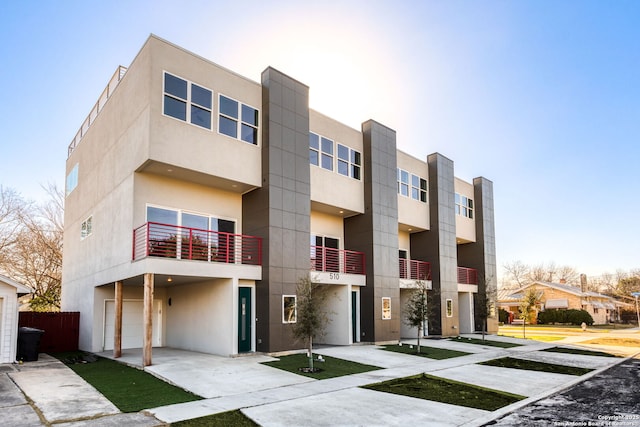 view of building exterior featuring driveway