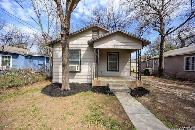 view of front of home with covered porch