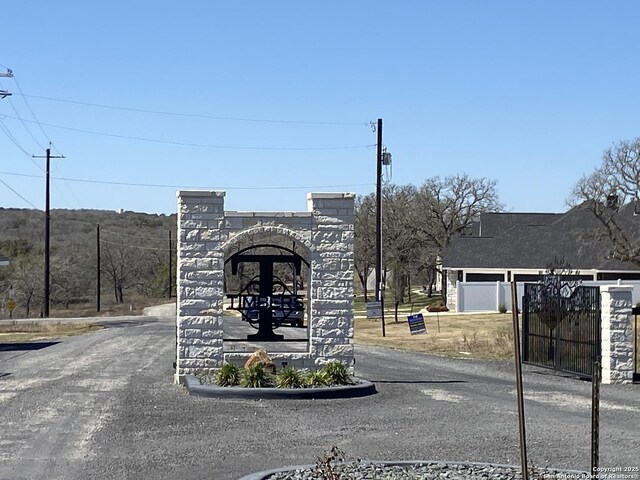 246 Timber Ln, Vernia, TX 78121