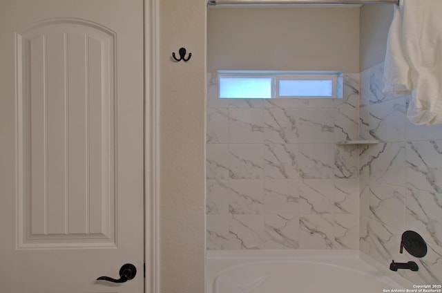 full bath featuring bathtub / shower combination