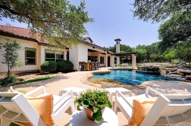 133 Fair Spgs, Boerne, TX 78006 - swimming pool featuring a patio area
