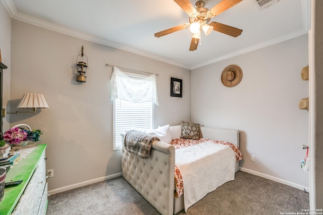 bedroom featuring carpet, visible vents, baseboards, ceiling fan, and ornamental molding