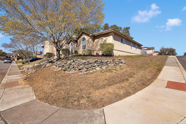 view of front of house with stucco siding