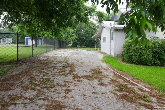 exterior space with driveway