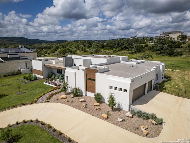 bird's eye view featuring a mountain view