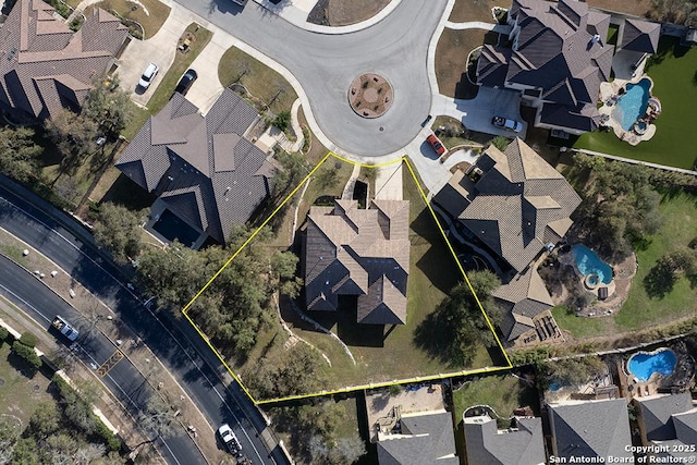 drone / aerial view featuring a residential view