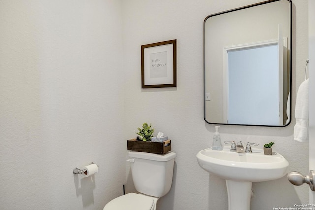 6424 Embankment, San Antonio, TX 78252 - bathroom with toilet