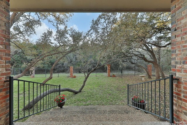 view of yard featuring fence