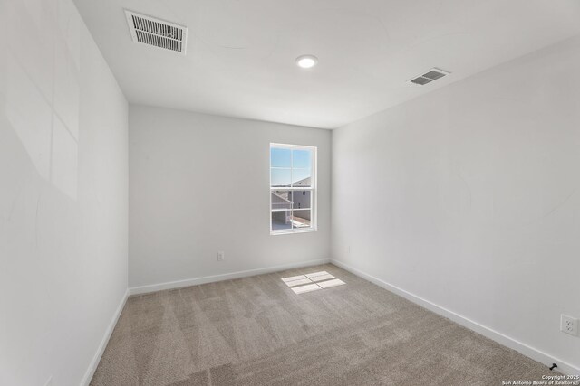 13223 Edith Gdns, San Antonio, TX 78253 - carpeted empty room with baseboards and visible vents