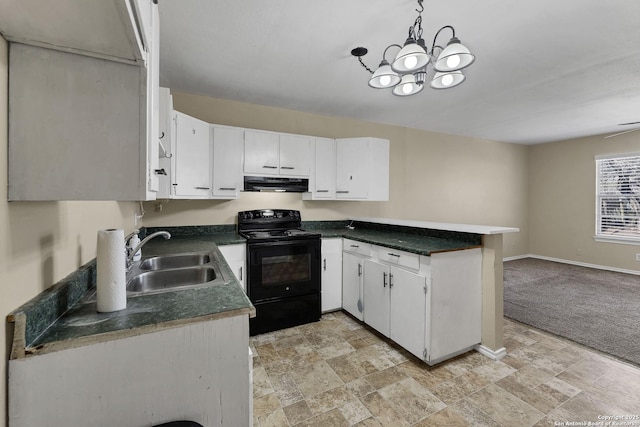 kitchen featuring dark countertops, under cabinet range hood, a peninsula, electric range, and a sink