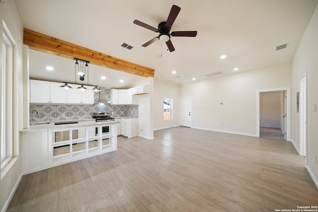 unfurnished living room with light wood-style flooring, recessed lighting, a ceiling fan, and visible vents