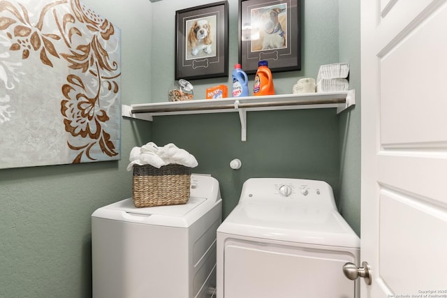 9303 Graze Land Dr, San Antonio, TX 78211 - laundry area featuring laundry area and washer and dryer