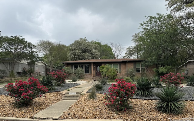view of front of house