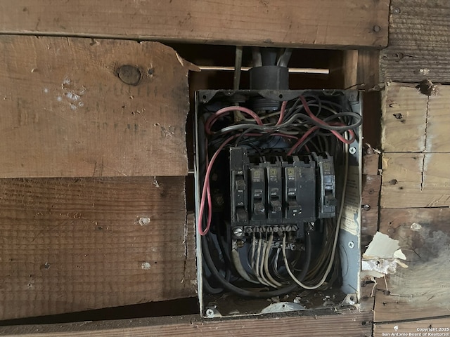 108 Ripford, San Antonio, TX 78204 - utility room featuring electric panel