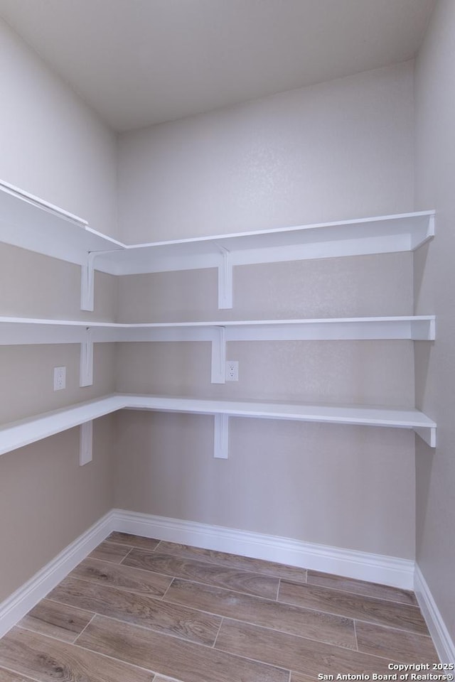301 Honeysuckle Ln, Vernia, TX 78121 - view of pantry
