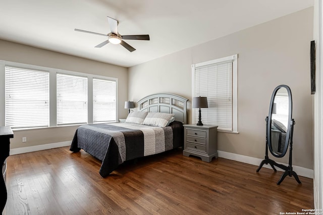 2106 W Gramercy Pl, San Antonio, TX 78201 - bedroom featuring baseboards, dark wood-type flooring, and ceiling fan