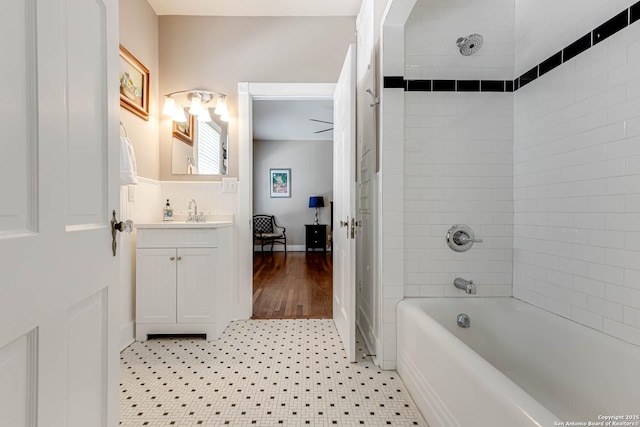 2106 W Gramercy Pl, San Antonio, TX 78201 - bathroom featuring vanity and shower / washtub combination