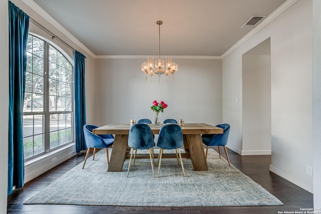 15110 Grayoak Frst, San Antonio, TX 78248 - dining area featuring a chandelier, ornamental molding, baseboards, and dark wood-style flooring