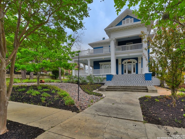 702 W French Pl, San Antonio, TX 78212 - greek revival inspired property with a balcony and a porch