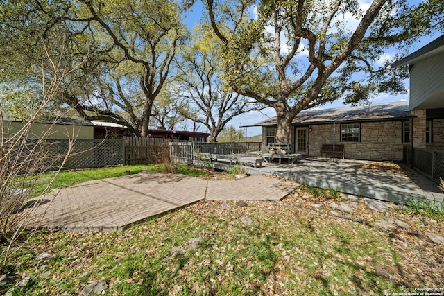 831 Hill Top, Canyon Lake, TX 78133 - view of yard featuring fence and a patio