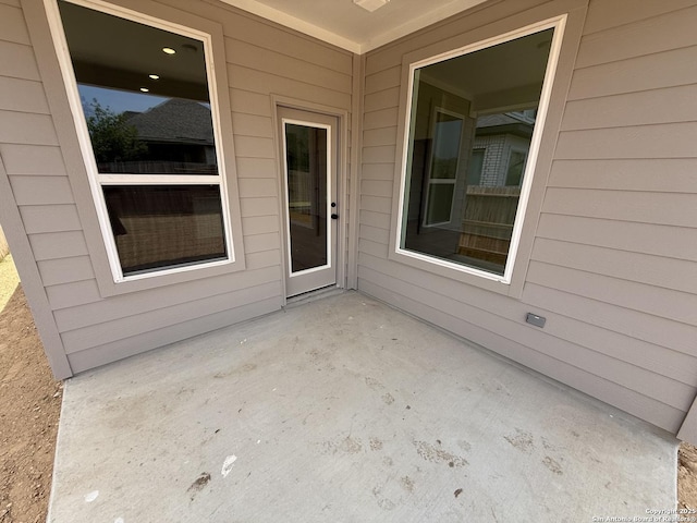9331 Pioneer Jct, San Antonio, TX 78254 - entrance to property featuring a patio area