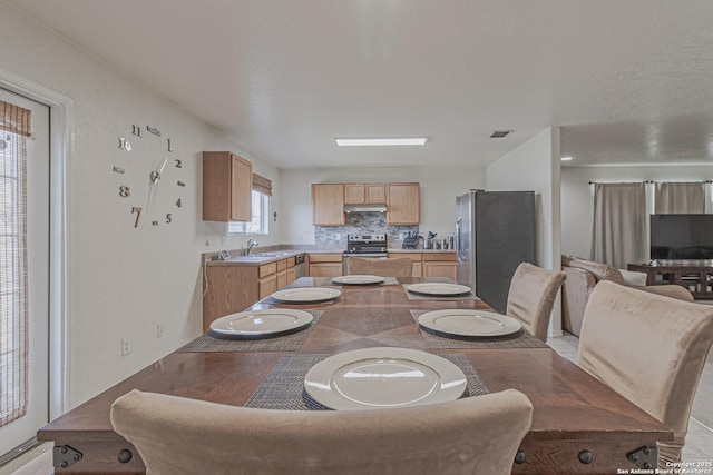 4907 Heather Pass, San Antonio, TX 78218 - dining room featuring visible vents
