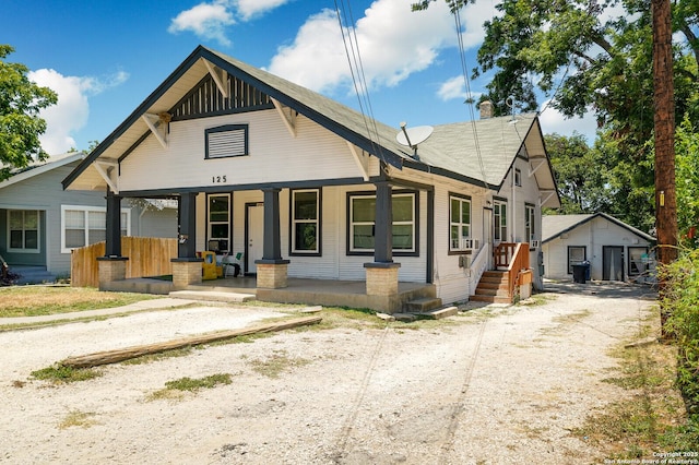 view of front of house featuring a porch