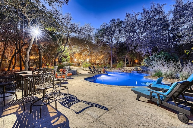 409 Sandy Oaks, Boerne, TX 78015 - outdoor pool with outdoor dining area and a patio area