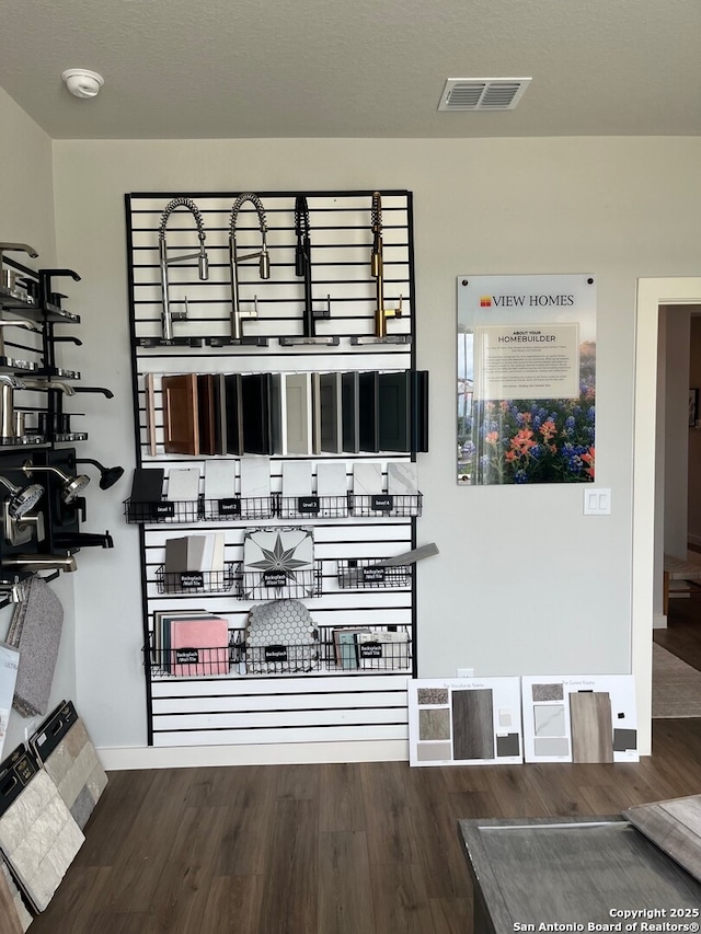 1509 Passmore Downs, New Braunfels, TX 78130 - not applicable space